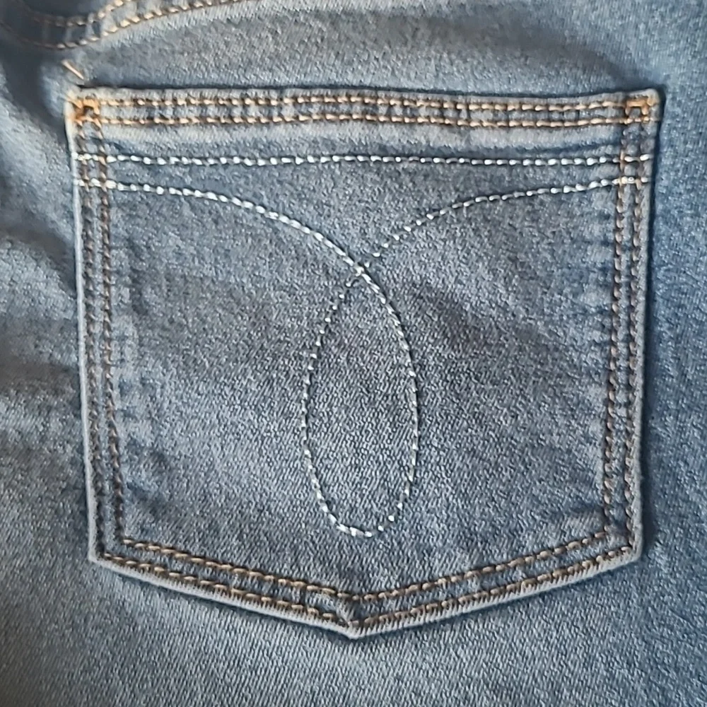 Calvin Klein Girl Shorts, Blue, size 12 - Picture 5 of 7